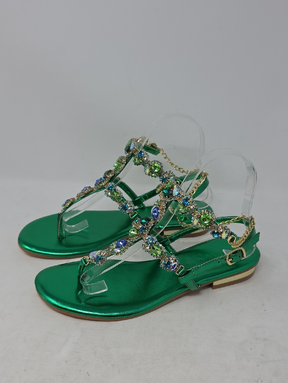 Azalea Wang Piera Green Embellished Green T-Strap Flat Sandals Size 8